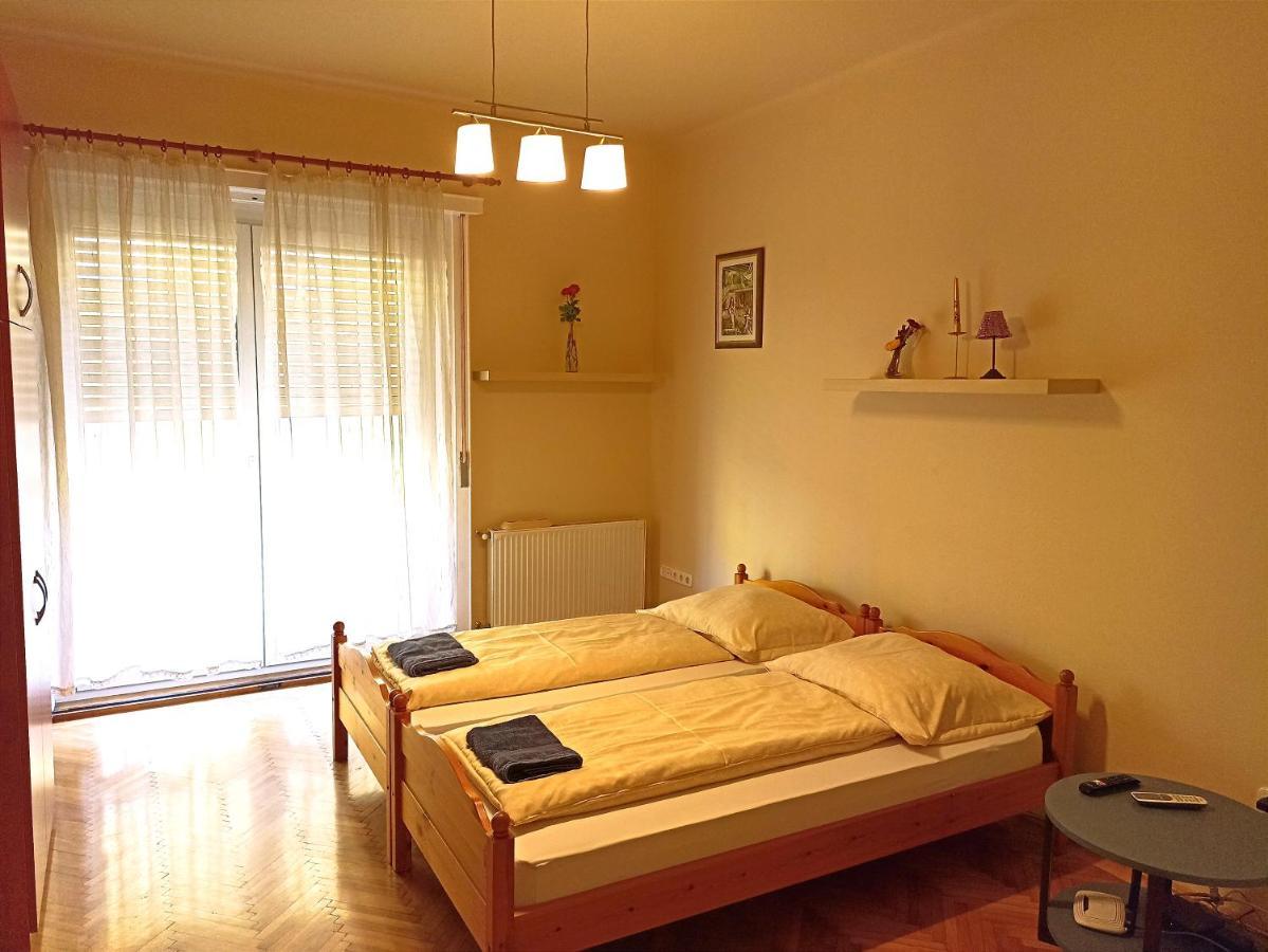 Opera Home Apartment Budapest Eksteriør billede